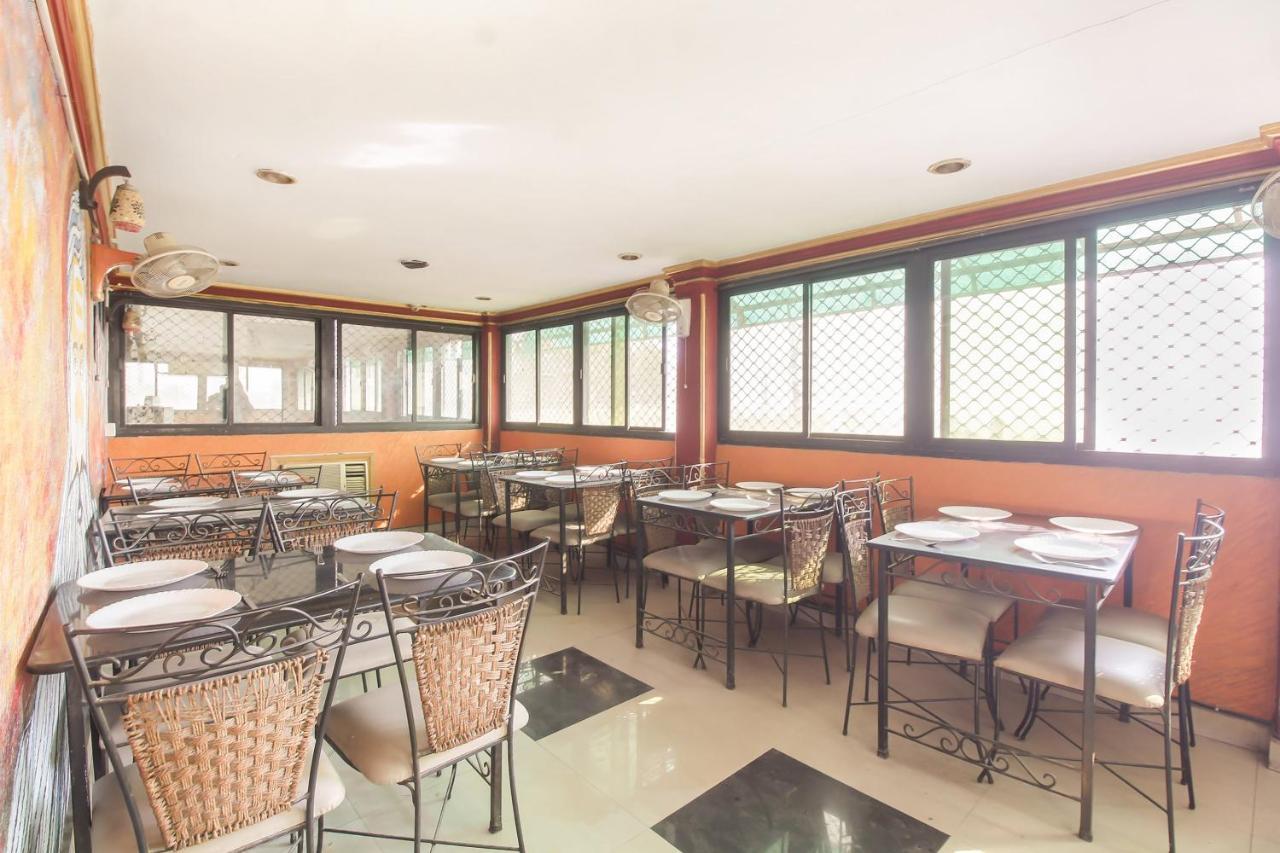 Oyo 11389 Hotel Ng Palace ジャイプール エクステリア 写真